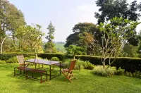 Villa ChavaMinerva Bata - Ciater Hotel di Jalancagak