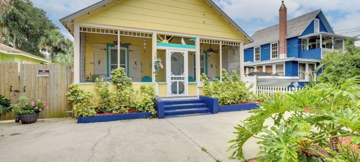 Pet-Friendly St Augustine Home Steps to Downtown! Hoteles en San Agustín