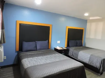 Coachman's Inn & Suites فنادق في 