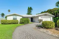 Riverfront Home w/ Private Dock on Merritt Island! - Homestays