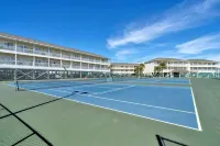 3BR Villa  in Sandpiper Cove with private beach access and multiple amenities. - 빌라