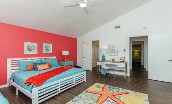 Stylish 3 Bedroom Pool Pets Sleeps 10