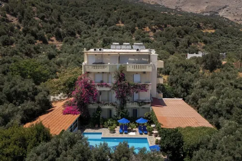 Sunrise Hotel & Apartments Hotels in Sfakia