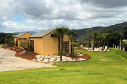 Saíñas 24 巴雷羅斯酒店