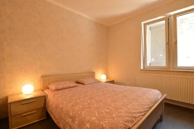 Lovely Modern Apartment, Near the Mosel, Shops and Restaurants Hotels near Lehmen Winery