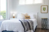 Explore TC: Beaches, Wine & Downtown