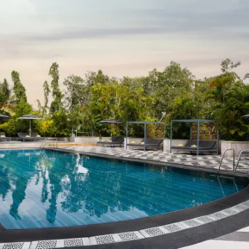 Vivanta Bengaluru Residency Road Hotels near UB City