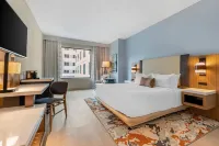Cambria Hotel Austin Downtown - Rooftop Pools
