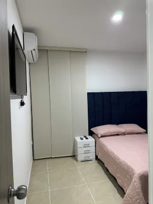 Spacious 3-bedroom apartment with AC, fitness room in wonderful Floridablanca Hotels in 