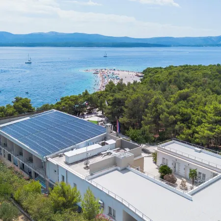 Zlatni Rat Beach Resort