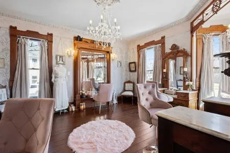 McKinley Manor - A Historic 1893 Victorian Gem