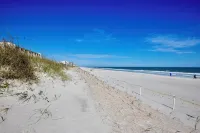 Beach Cottage II, near the beach, TPC Sawgrass, Mayo Clinic & Ponte Vedra Beach