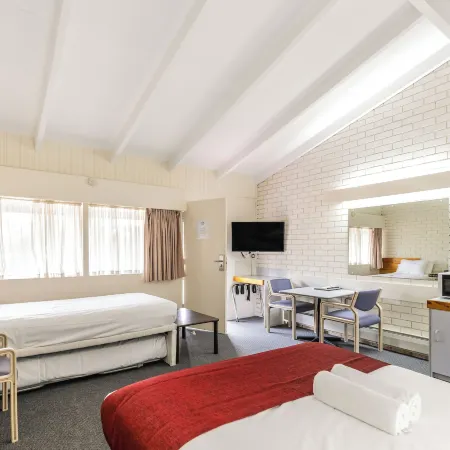 Wanderlight Motor Inn Hotels in Mudgee