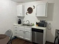 2 Bedroom Apartment in central Yuma