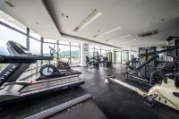 Best Western Plus Hotel Subic - Gym