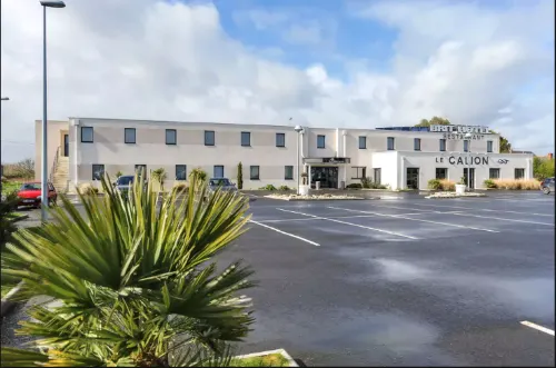 Brit Hotel le Galion & Spa Hotels in Chatelaudren