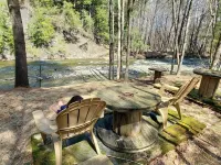 Entire Rustic Farmhouse minutes from Jay Peak Hotels in Jay