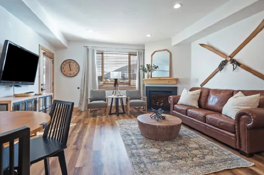 Ski Retreat with Pool, Hot Tub & Mountain Views