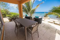 Charming 3-bedroom villa with 2 King size beds on Beautiful North Side