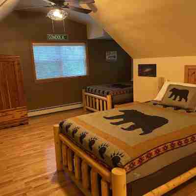 Rush Hollow Hideaway Rooms