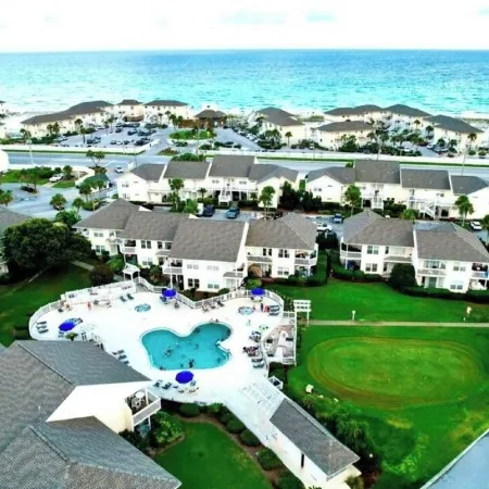 NEWLY RENOVATED 2BR 2BA CONDO - FREE BEACH SERVICE