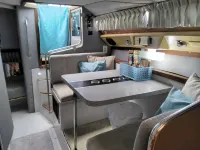 1-bedroom boat at the Perry with AC, fitness room and 2 swimming pools