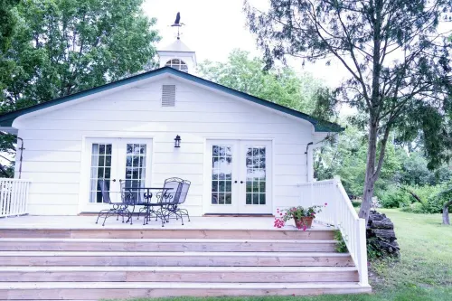 Harbor Hill Inn Cottage - Piano Suite