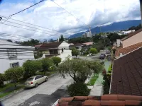 Spacious family home-15mins from San Jose and SJO