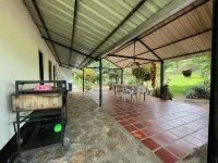 Great estate house nearby to turn around with horses Hotels in Ricaurte