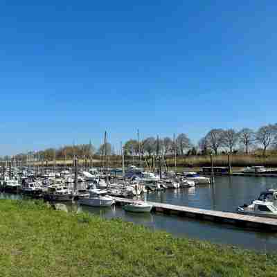 L'Ecluse de Louise, VUE SUR BAIE Others