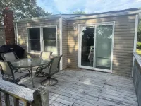 3-bedroom cozy home  in wonderful Selden , Great location close to all. Hotel a Selden