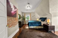 Cozy Midcentury 2Bd - Walk to Restaurants, Westport, & Museums - Free Parking