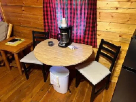 Get-a-way for 2!! Hotels in Rockcastle County