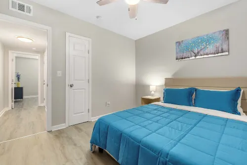 The Tulip in Midtown