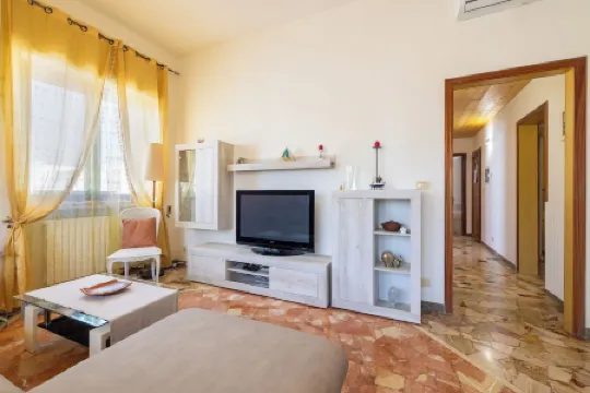 Graziella House [The Top Holiday Home]