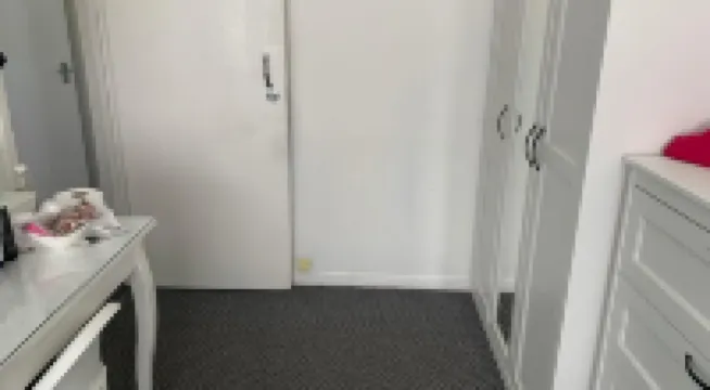 Luxury Ultra super New bedroom near barking Rail Way station in london Hotels in Barking