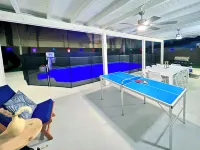 Miami house, Heated pool, Artificial beach, Mini golf, luxury and comfort Hotels in Palmetto Estates