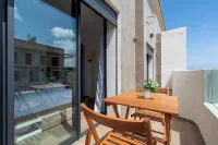 Elegant and Bright Studio