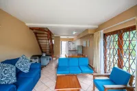 Escape to Our Coastal Oasis: Your Home Away from Home, Just Steps from the Beach Hotels in Ndlambe Local Municipality