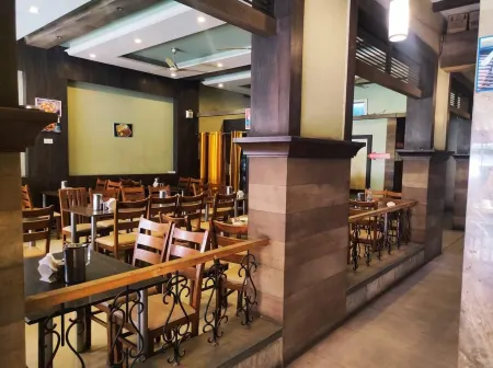 Hotel Sham Suman, Kolhapur- Opposite to Mahalaxmi Temple