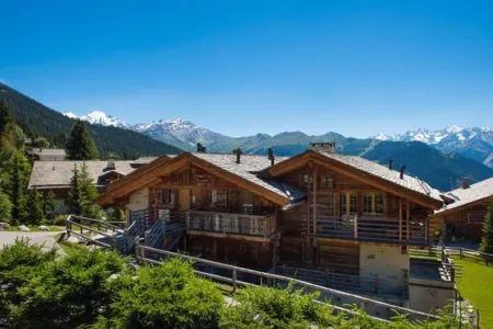 Nestled in the gorgeous Verbier next to Les Esserts