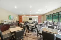 Cobblestone Hotel & Suites-Bellefontaine - 2 estrellas