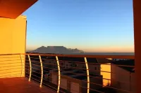 Stunning views of Table Mountain and the sea