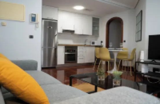 Centrally located apartment in Vigo 5 minutes from Puerta del Sol