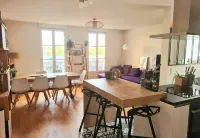 Large, pleasant duplex apartment on top floor