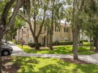 New listing 4 Beds / 3 Baths Lucaya Village