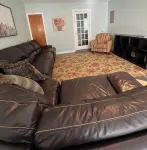 Spacious 4bedroom in charming downtown Bastrop for gathering w family & friends
