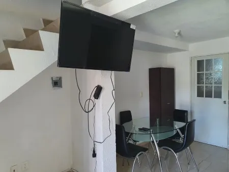 Subdivision and private house, 30 minutes from Tecamac airport