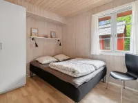 "Patti" - 150m from the Sea - 4-Star