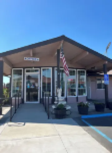 Maple Inn and Suites Los Banos